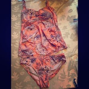 Motherhood Maternity Swim Tankini set